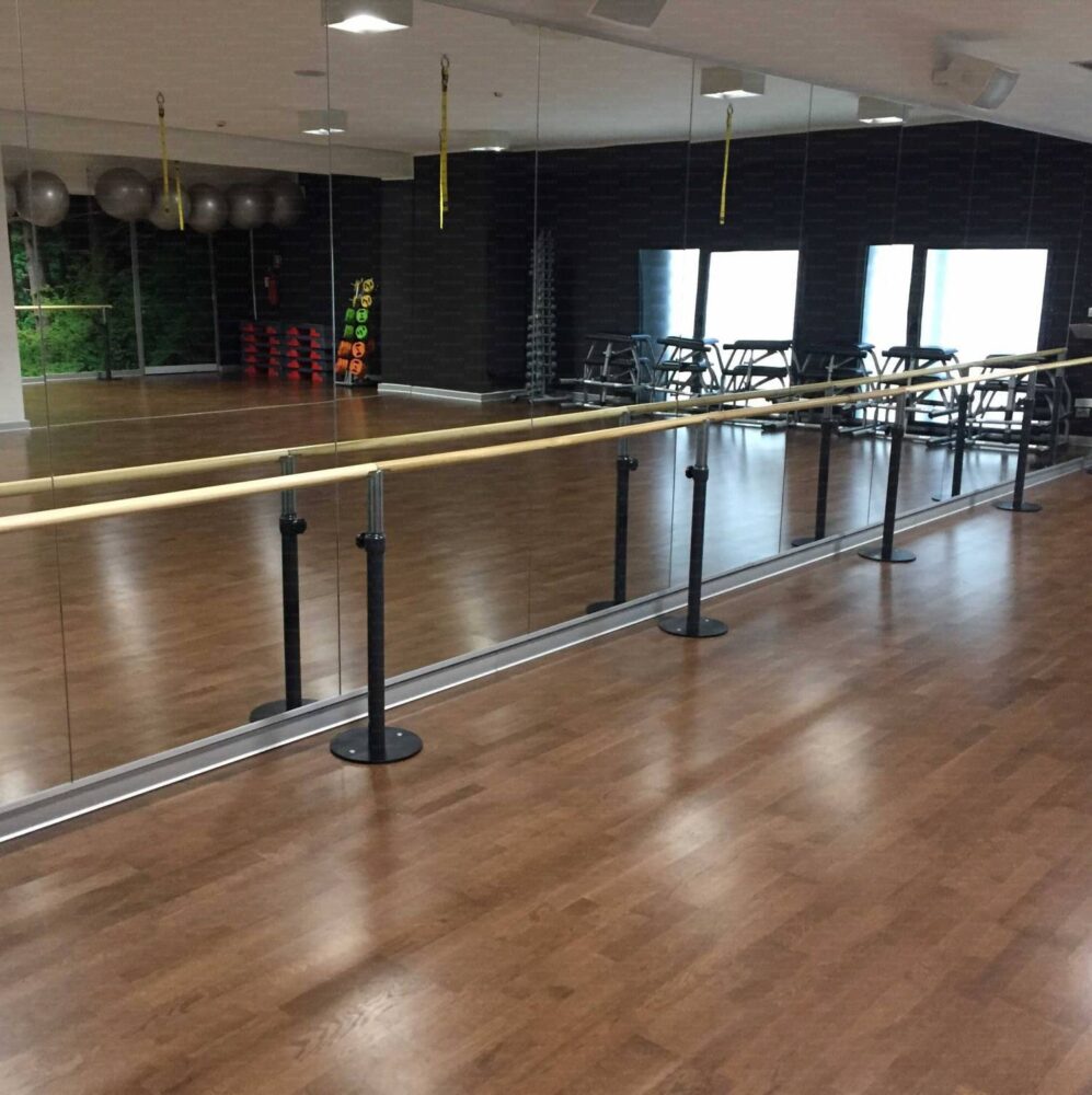 SUPPORTI A TERRA REGOLABILI IN ALTEZZA PER SBARRA DA DANZA VIVISPORT