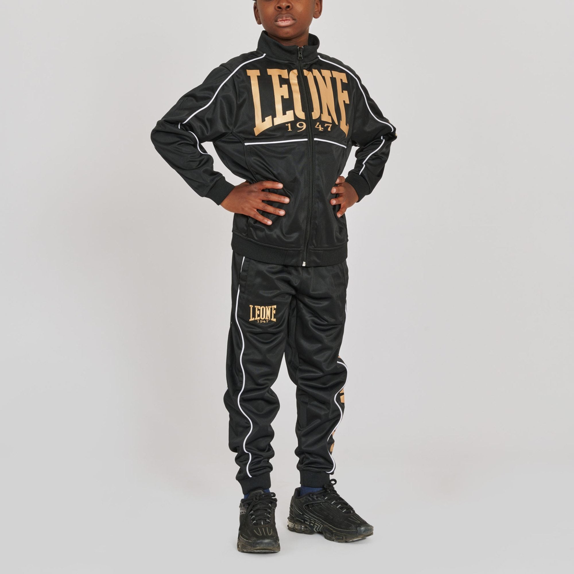TUTA PREMIUM JUNIOR LEONE