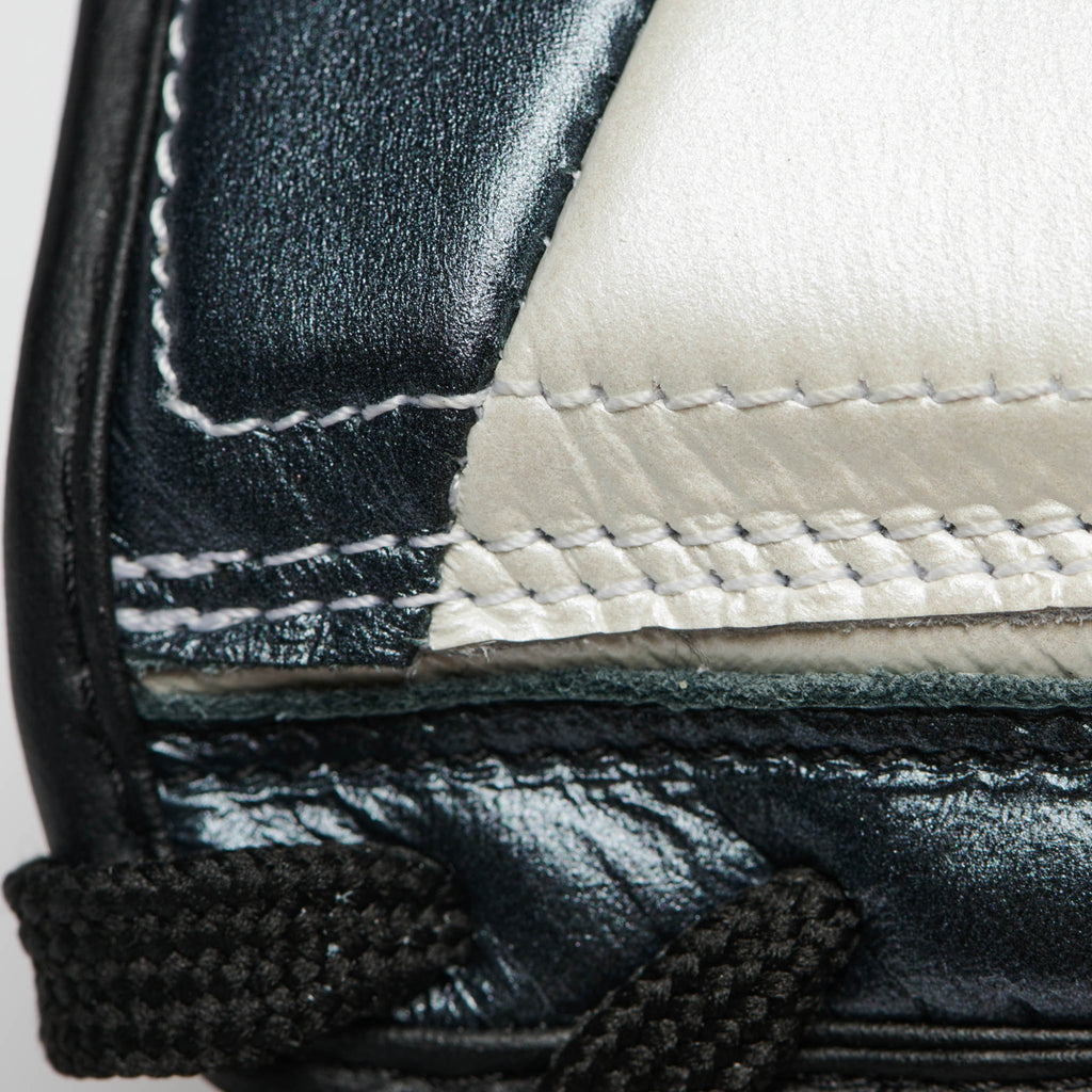 GUANTI DA BOXE AUTHENTIC 2 LEONE