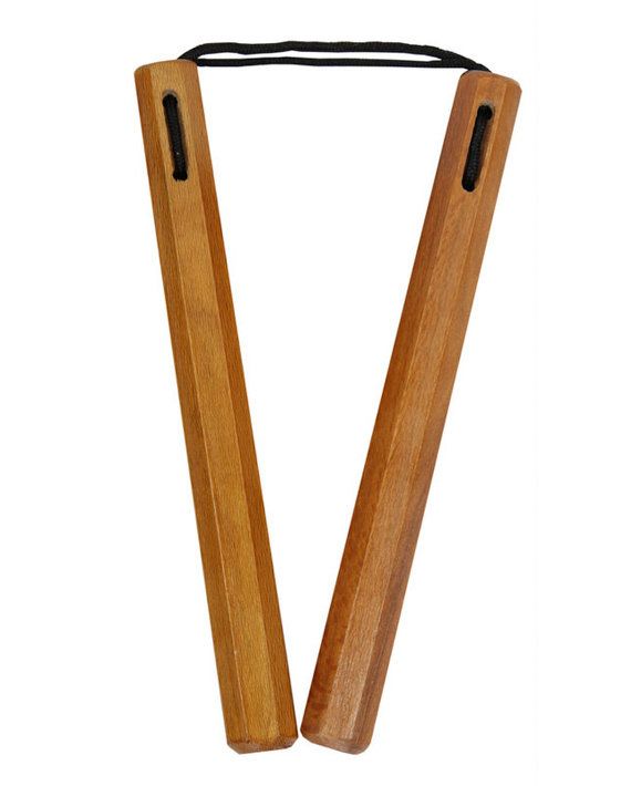 Nunchaku in legno ottagonale