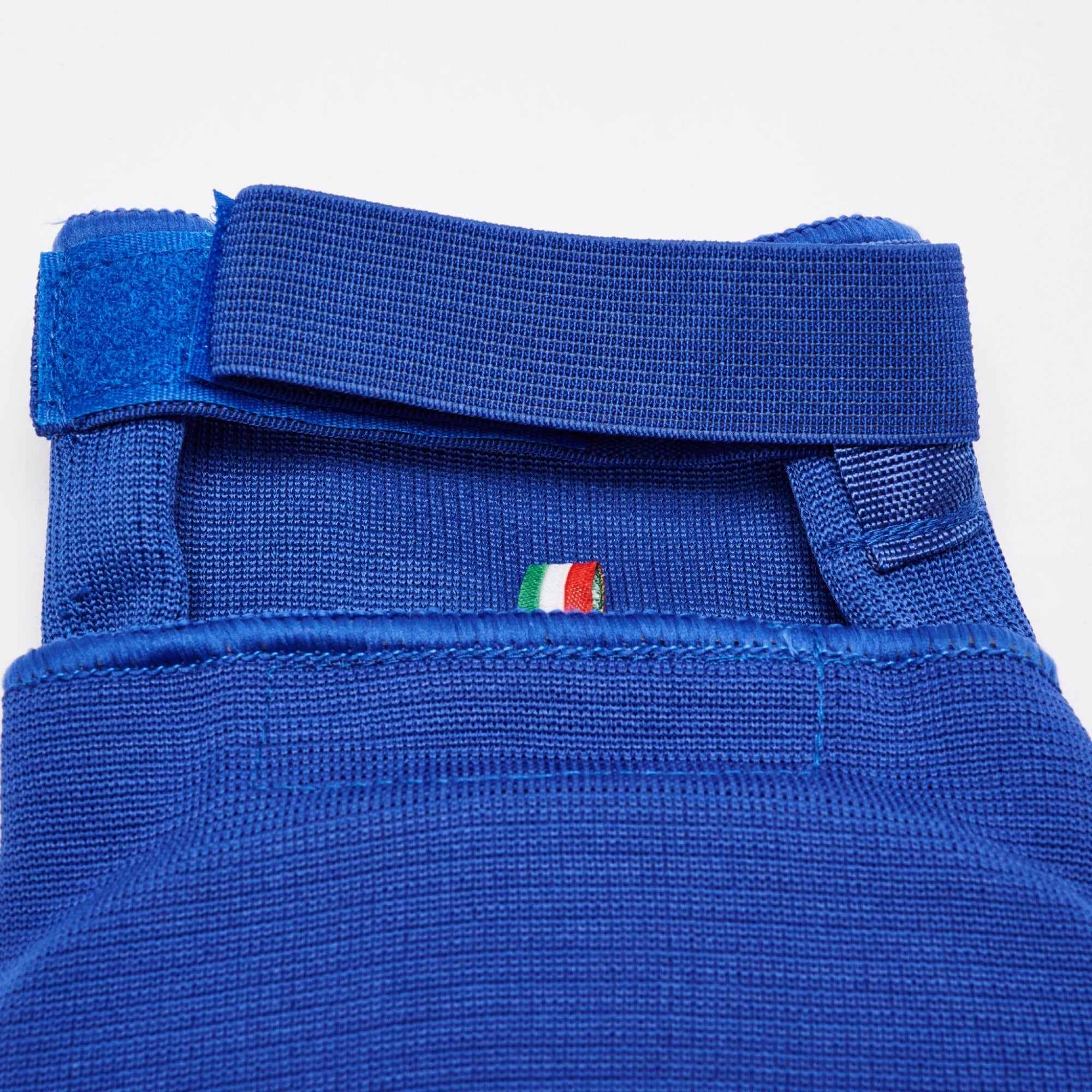PARATIBIA DNA LEONE