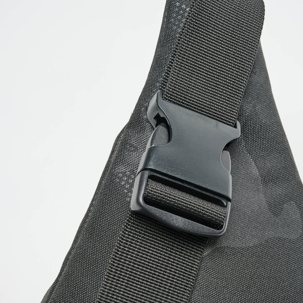 MARSUPIO CAMOBLACK LEONE