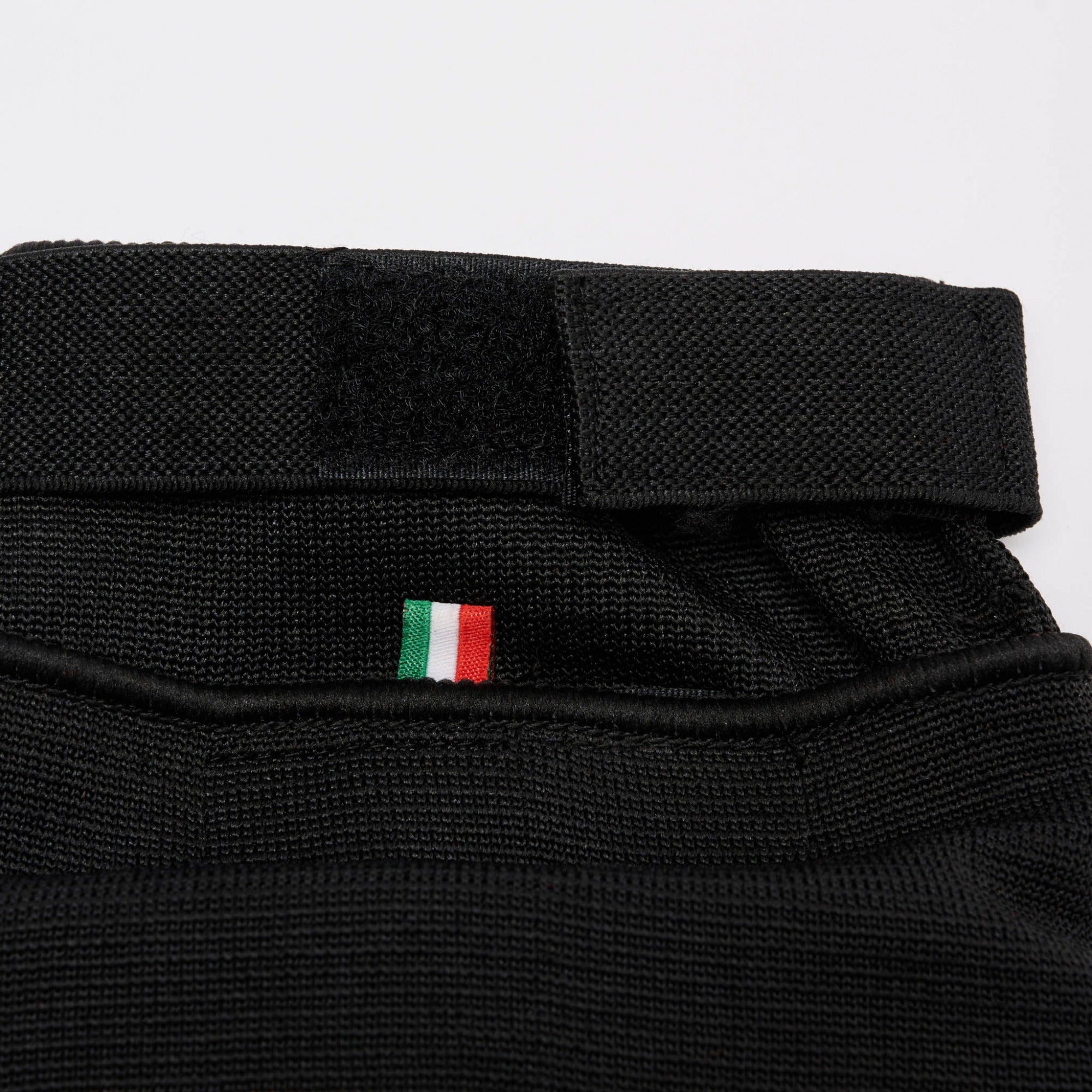 PARATIBIA DNA LEONE