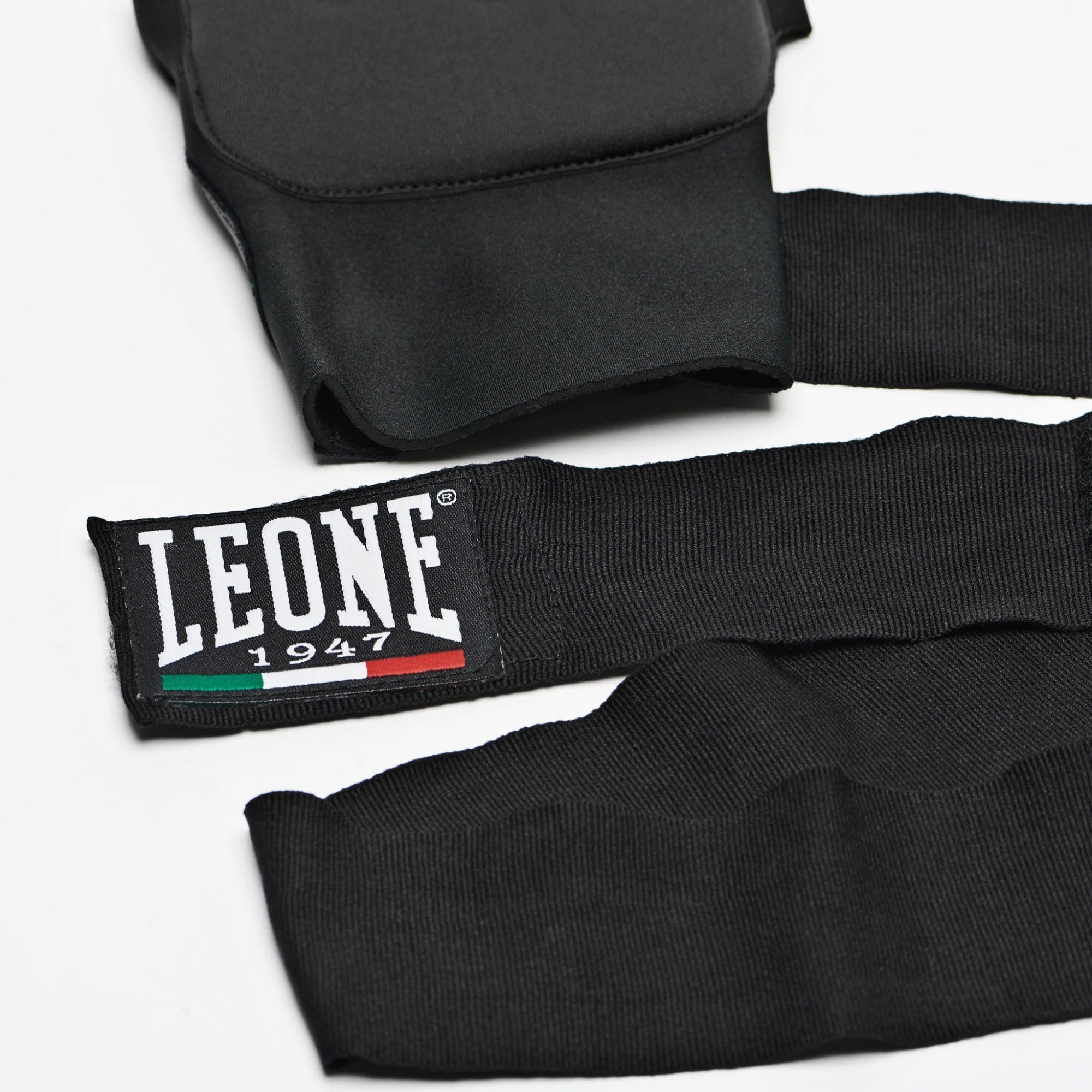 SOTTOGUANTI LEONE