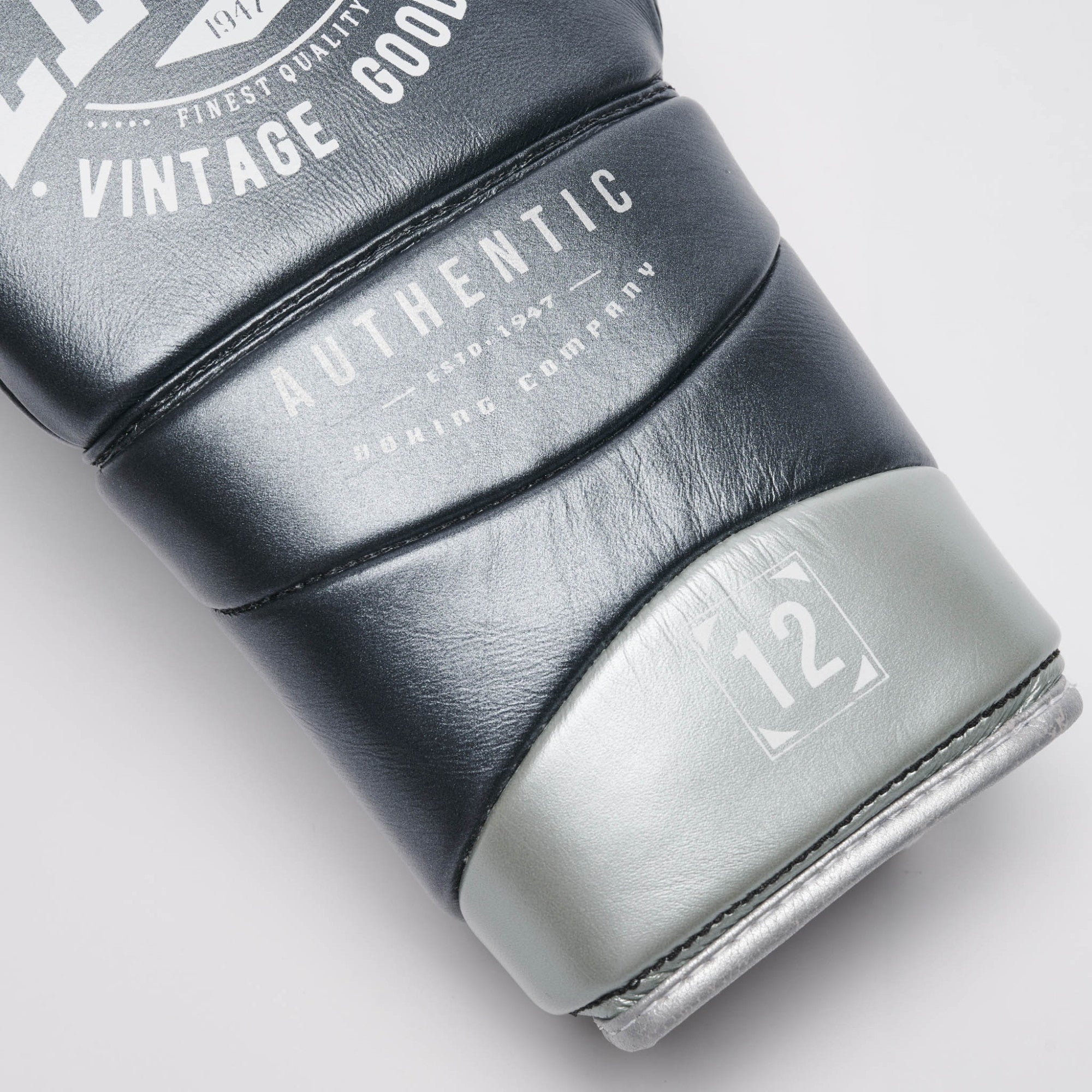 GUANTI DA BOXE AUTHENTIC 2 LEONE