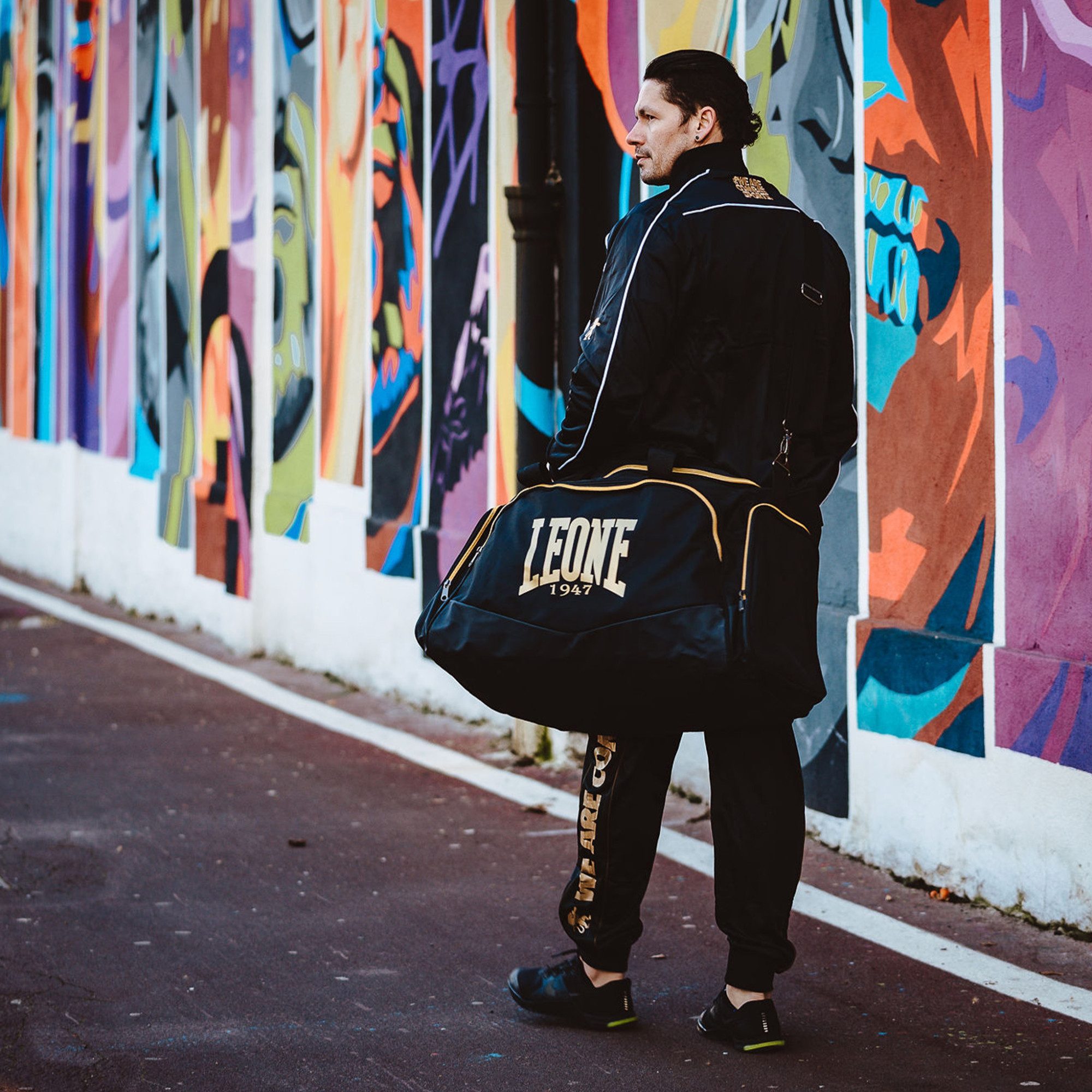 TUTA PREMIUM LEONE