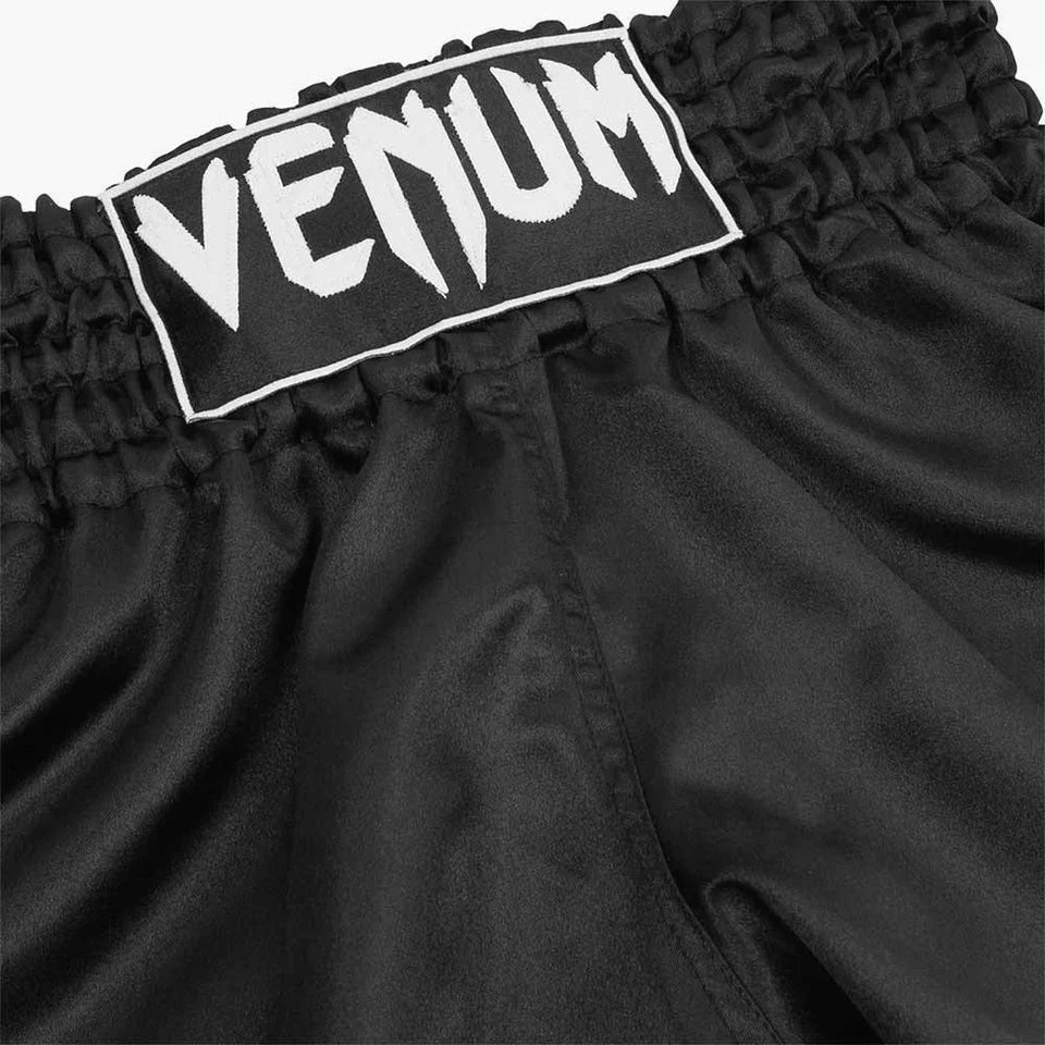PANTALONCINI MUAY THAI CLASSICI VENUM