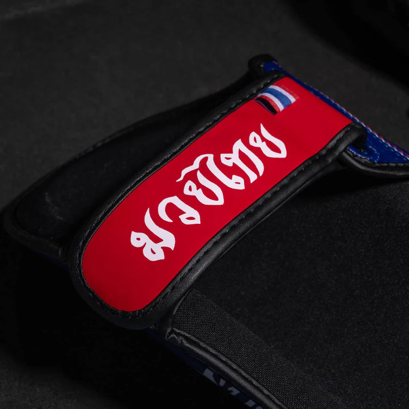 PARASTINCHI  Muay Thai -  PHANTOM