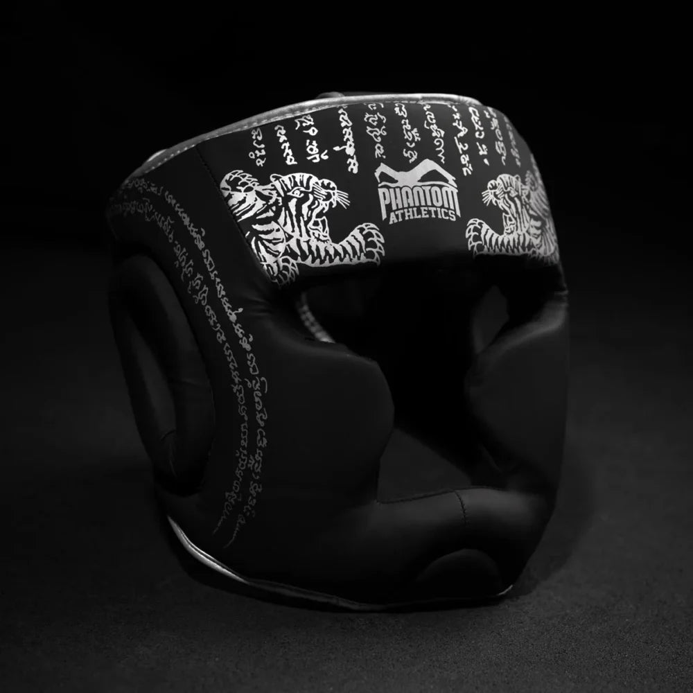 CASCO DA MUAY THAI PHANTOM ED. LIMITATA