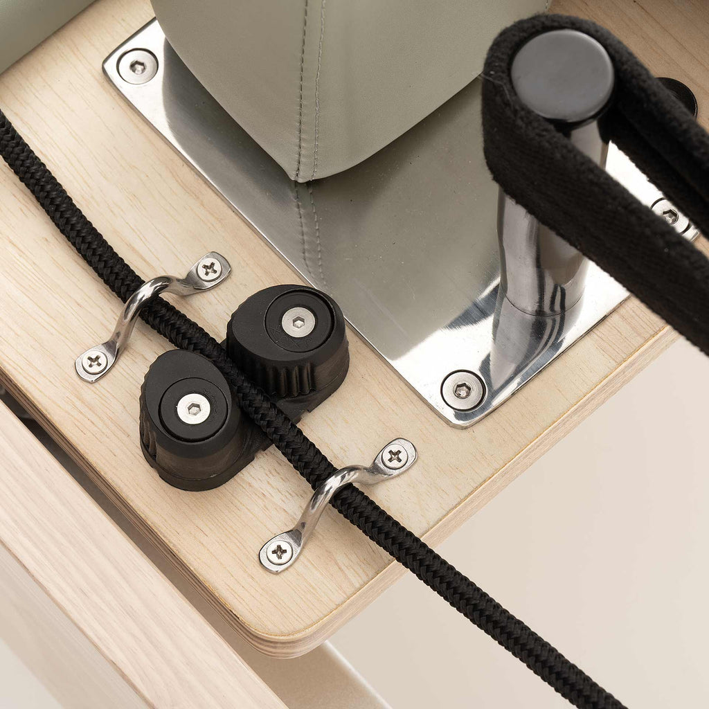 REFORMER IN LEGNO CON TORRE MOOMA