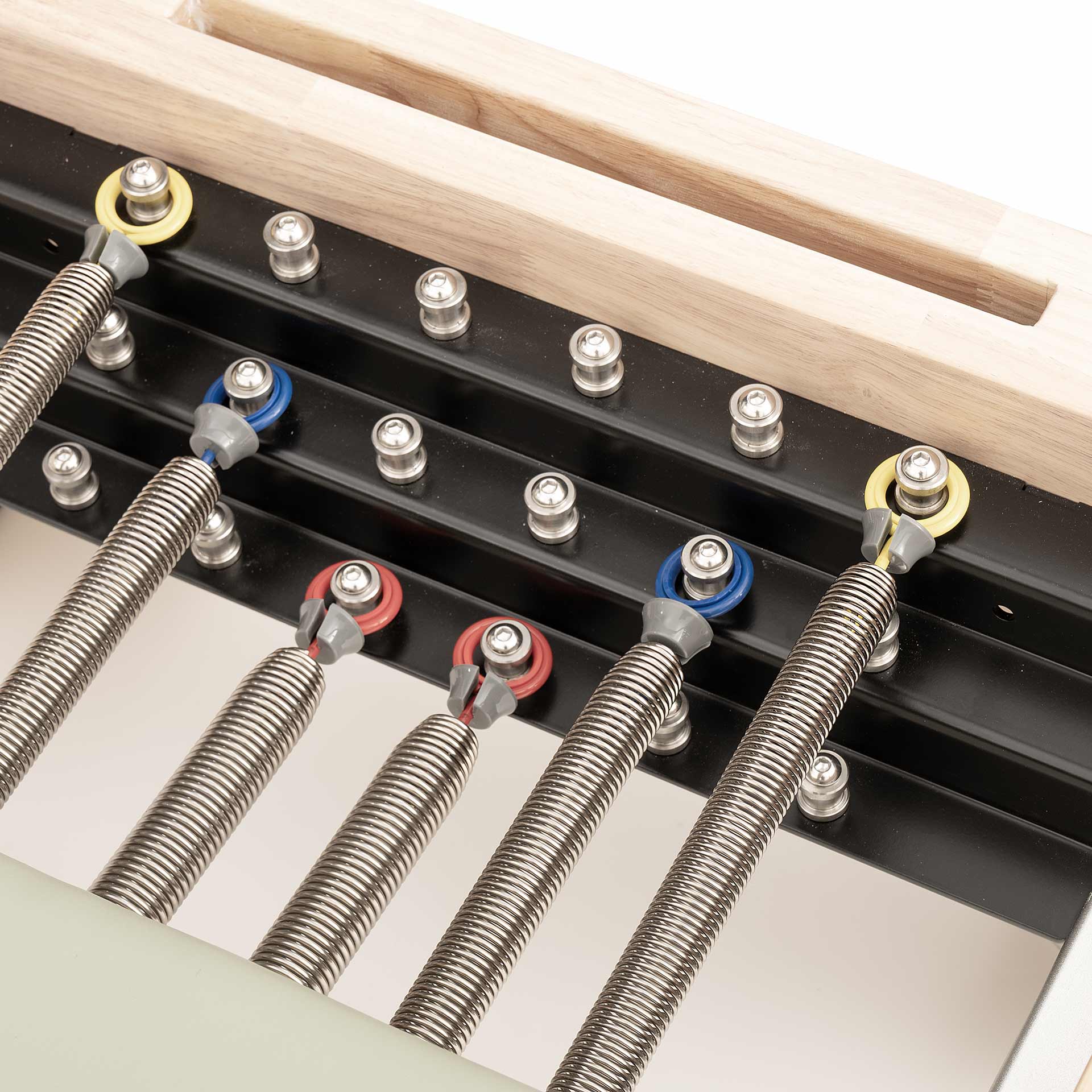 REFORMER IN LEGNO CON TORRE MOOMA