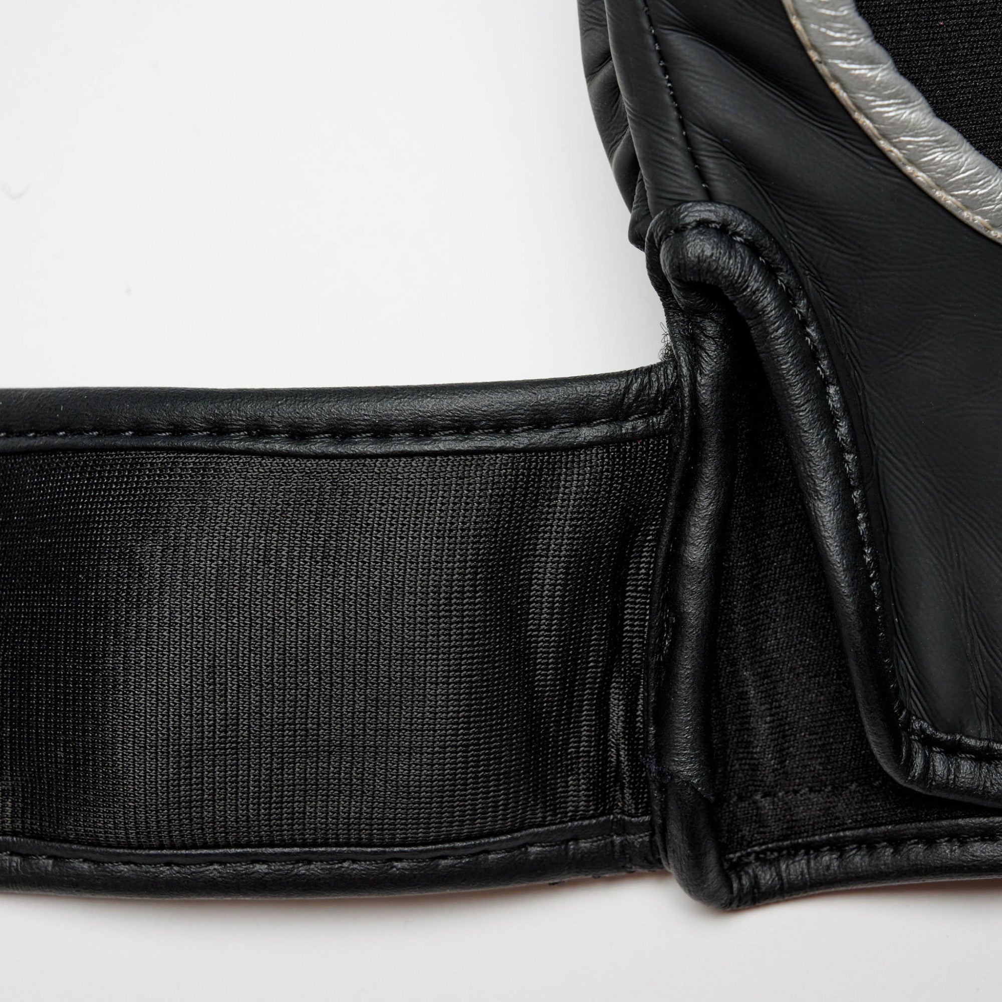 GUANTI DA MMA BLACK EDITION LEONE