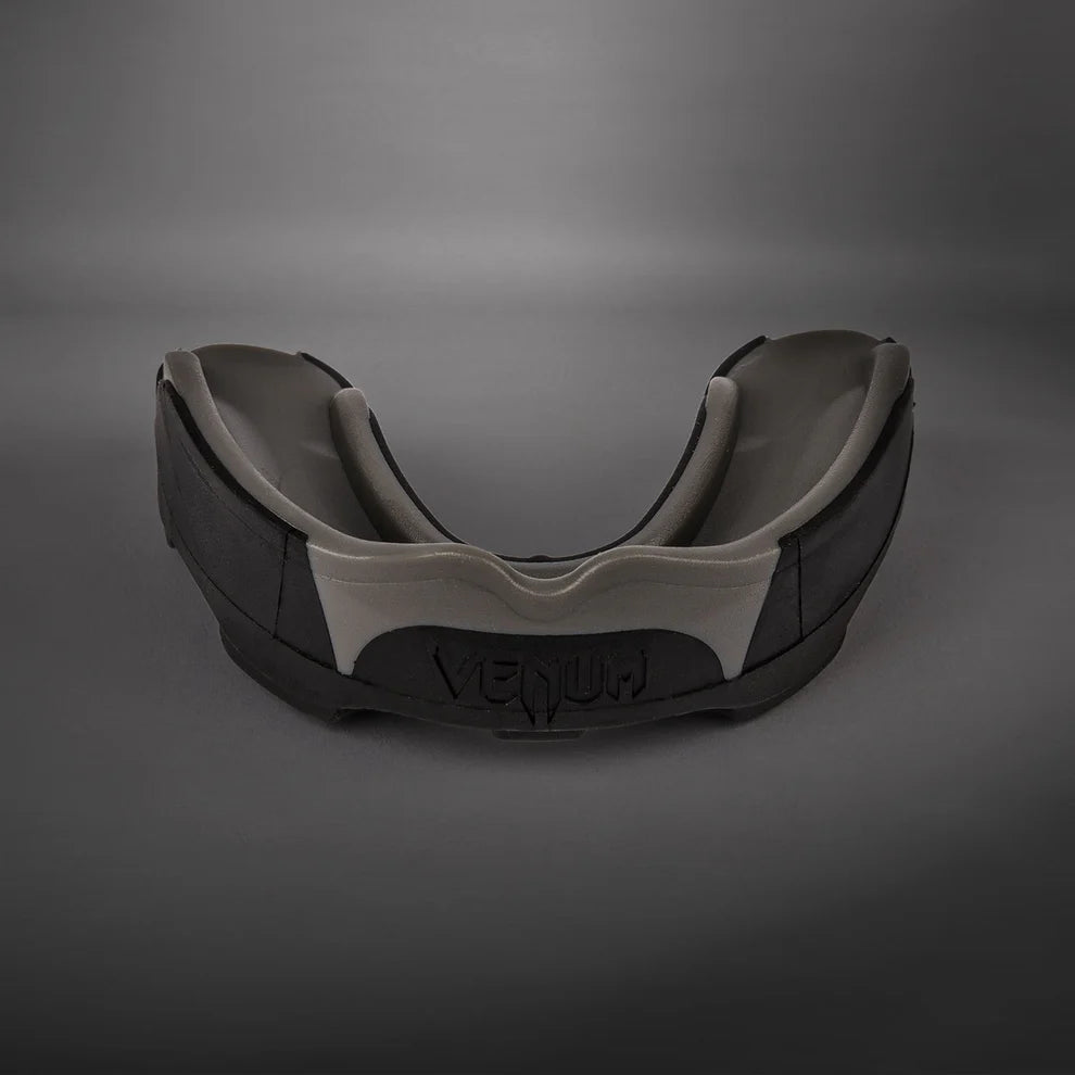 PARADENTI VENUM MOD. PREDATOR