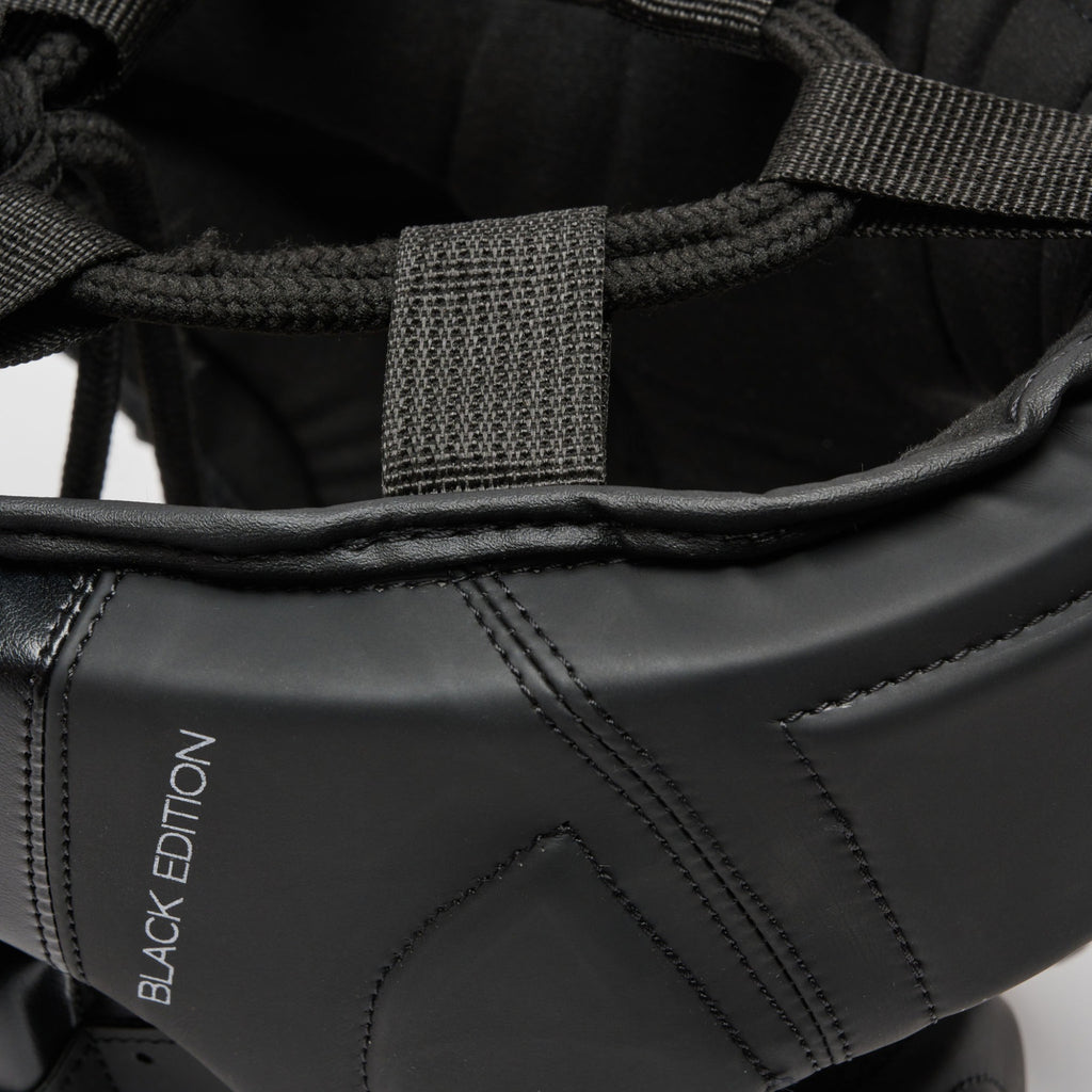 CASCO BLACK EDITION LEONE